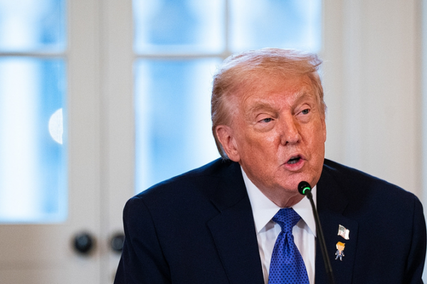 Trump's Second Term: One Year Later – Share Your Views! 🗳️