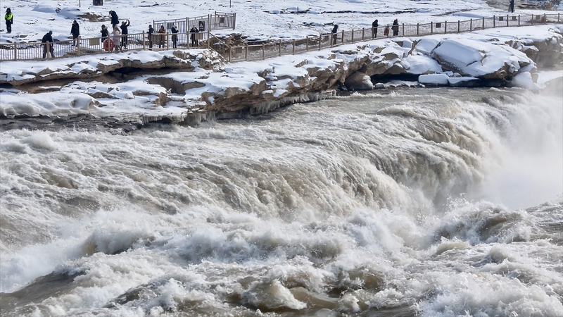 Winter Wonder: Hukou Waterfall’s Snowy Spectacle in 2026 🌨️💧 video poster