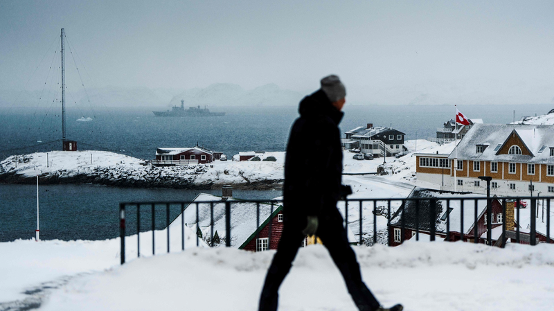 EU Rallies Against Trump's Greenland Tariff Threats 🌍💼