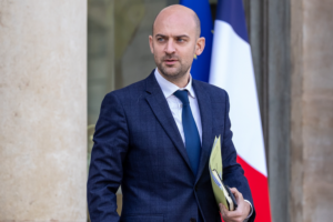 France Boosts Greenland Ties with New Consulate Opening Feb 6 🌍❄️