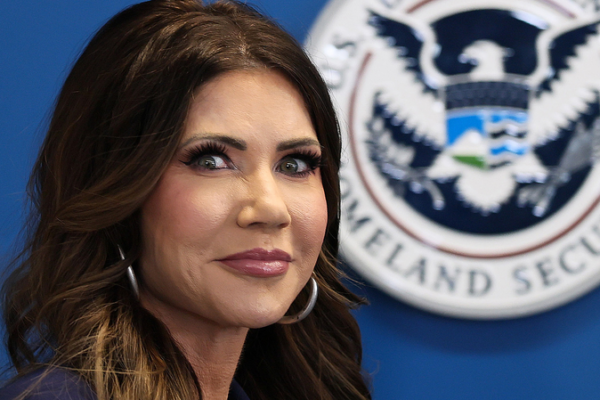 Trump Ends Protected Status for Somalis: 1,100 Face March Deadline 🇺🇸✈️