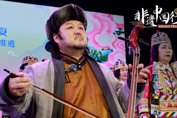 🎵 Sambuu’s Morin Khuur: Keeping Mongolia’s Musical Soul Alive 🌾