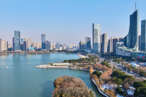 Hefei’s Swan Lake Shines as 2026 Spring Festival Gala Venue 🌸🦢 video poster