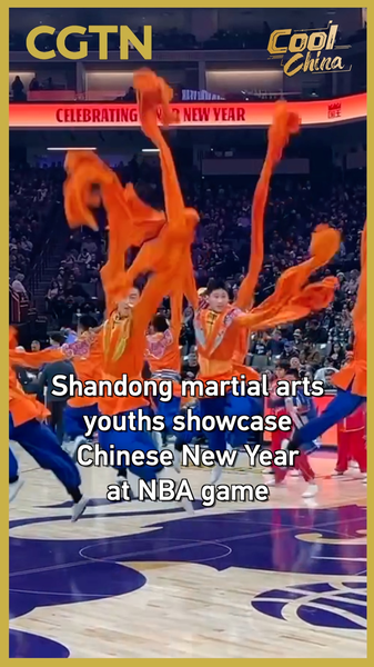 51M3TWBLYQ35VDW8I9LF - 🌍NewspaperAmigo – Your Global News Buddy 🗞️ Shandong Martial Arts Stars Light Up NBA’s Chinese New Year Celebration 🏮✨ video poster