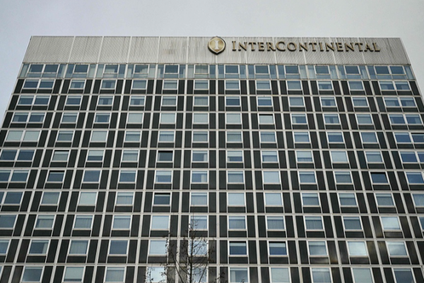 Ukraine Peace Talks Kick Off in Geneva: What’s at Stake? 🌍✌️