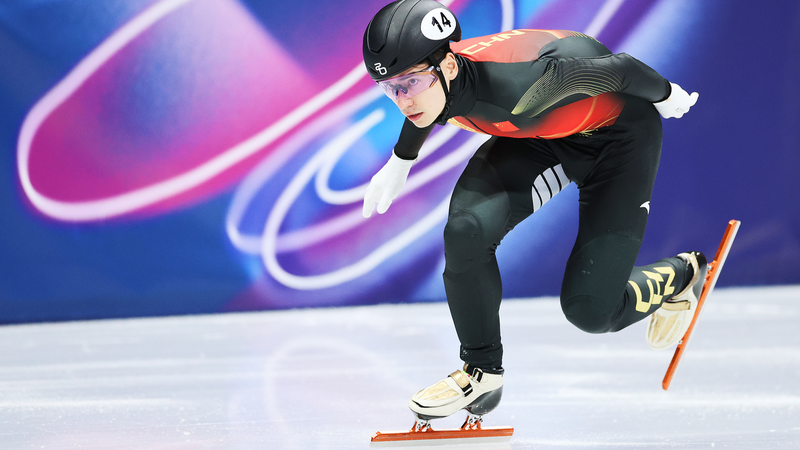 6V8V1WDDJY7IAJZJ64CQ - 🌍NewspaperAmigo – Your Global News Buddy 🗞️ Dubois Dashes to Gold in Men's 500m as China's Hopes Crash in Milan 🏅❄️