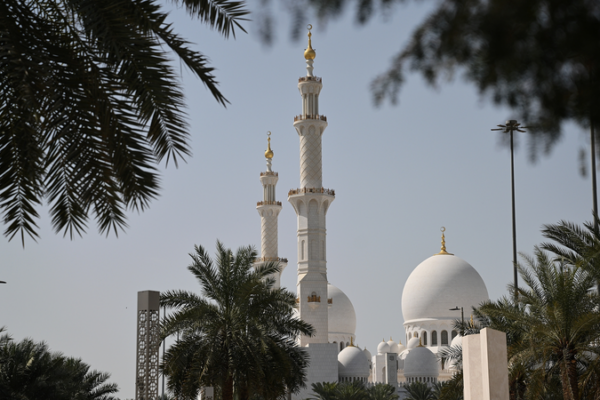 Ukraine, U.S., Russia Resume Talks in UAE Amid Tensions 🌍💣