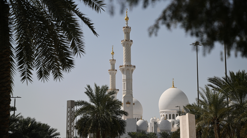 Ukraine, U.S., Russia Resume Talks in UAE Amid Tensions 🌍💣