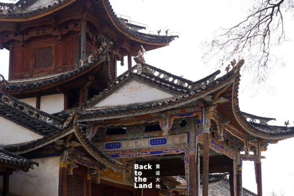 Step Back in Time: Exploring Yunnan’s Shaxi Ancient Town 🌄✨