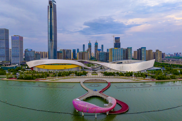 Live: Explore Suzhou Bay's Lakeside Culture Hub 🌊🎭 video poster