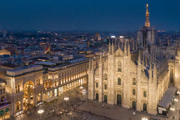 🏰❄️ Duomo Square Blends History with 2026 Winter Olympics Buzz video poster