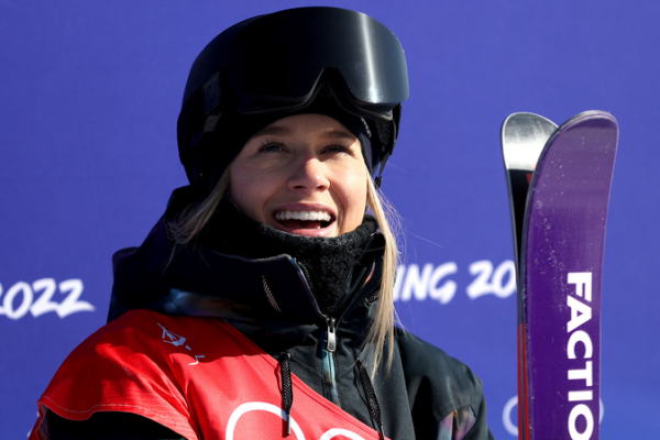 Sildaru & Gu: Skiing Rivals Elevate Women's Freestyle at 2026 Winter Games 🎿✨ video poster