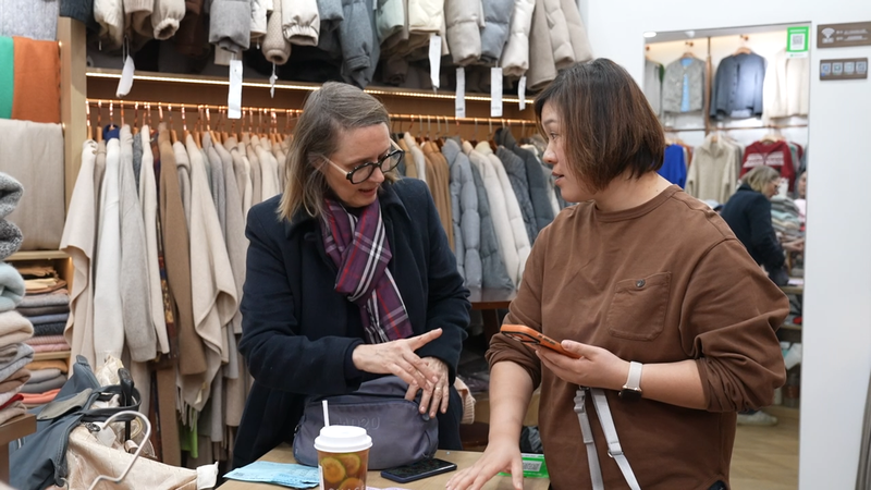 Shanghai Fabric Market Stitches Its Way to Tourist Fame 🧵✂️