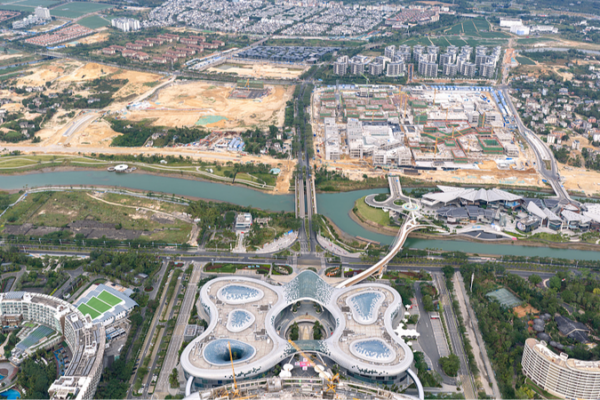 Hainan Duty-Free Sales Soar 45% in 2026 Kickoff 🛍️✨