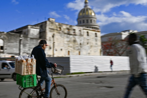 Cuba's Fuel Crisis Sparks Emergency Measures Amid UN Warnings ⚠️⛽