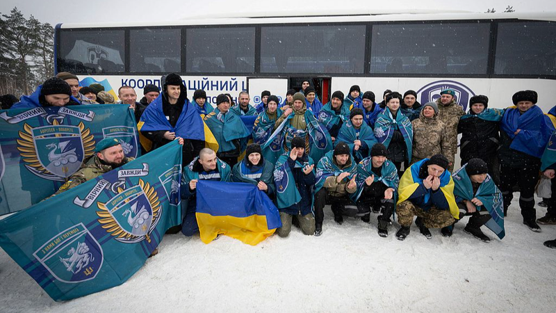 Russia-Ukraine Talks Yield Prisoner Swap, But Peace Remains Elusive 🌍✌️