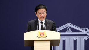 Singapore PM Urges Unity on Total Defence Day Amid Global Tensions 🌏✊