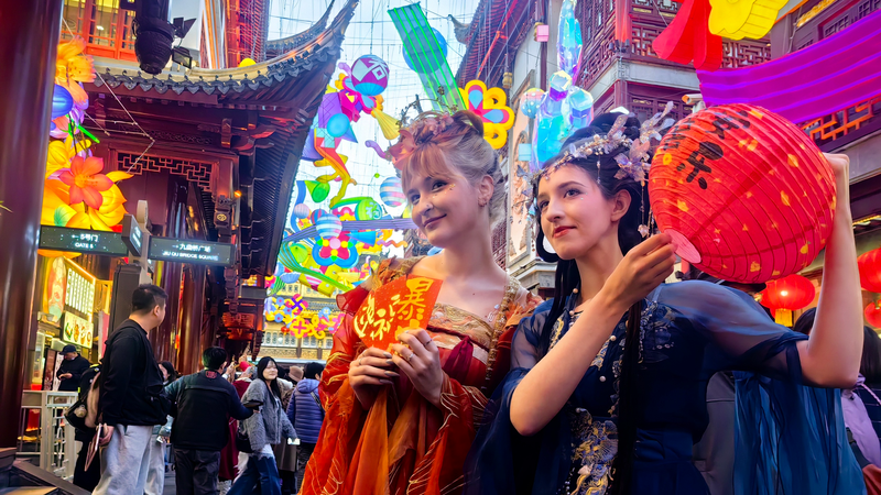 China's Spring Festival Tourism Boom Goes Global in 2026 🌏✈️
