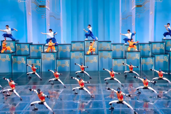 🤖🥋 Robots Steal Show at 2026 Spring Festival Gala video poster