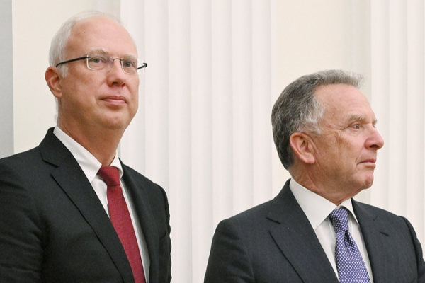 U.S. & Russia Hail 'Constructive' Ukraine Talks in Florida 🌍🤝