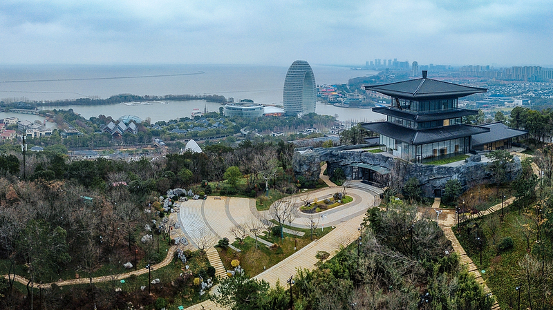 🌙 Huzhou's Moon Square Blends Tradition & Modern Vibes for 2026 Spring Festival Spotlight 🎉 video poster