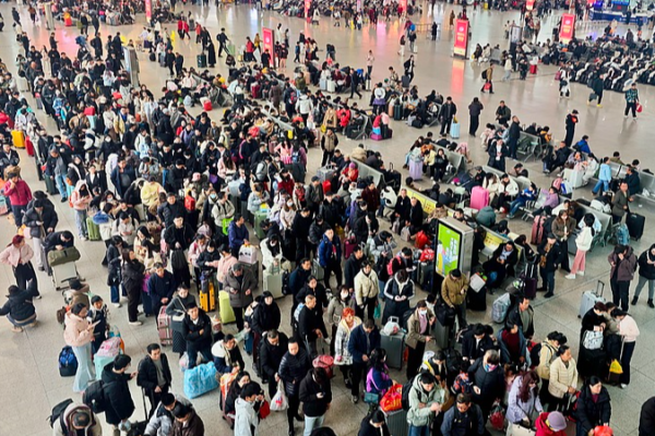 China's 2026 Chunyun: Record 9.5B Trips Show Evolving Nation 🚄🌏