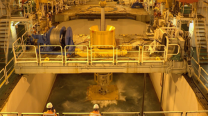 Japan's Deep-Sea Rare-Earth Quest Faces Tech, Cost, and Environmental Hurdles 🌊💡