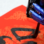 LPUUPVZG8P0Z78AUHSMH - 🌍NewspaperAmigo – Your Global News Buddy 🗞️ 🤖 China's Robot 'Students' Hit the Books in 2026!