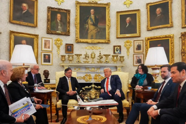 Trump Hosts Colombian President Amidst Policy Debates 🏛️💥 video poster
