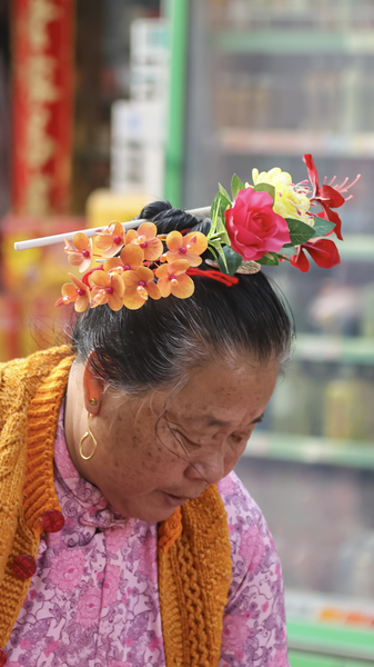 🌸 Quanzhou's Blooming Tradition Lights Up 2026 Spring Festivities 🌊 video poster