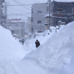 Heavy Snowfall in Japan Claims 45 Lives, Over 500 Injured 🌨️🇯🇵