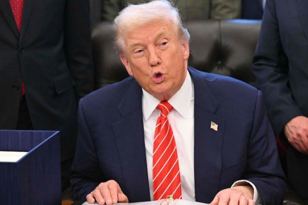 Trump Ends Partial Gov Shutdown with Funding Deal 🏛️💸