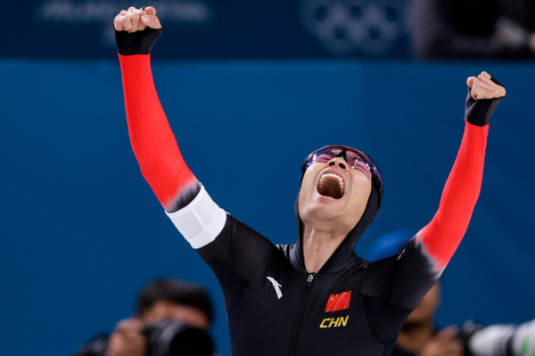 Ning Zhongyan Skates into History with Olympic Gold & Record 🏅⛸️ video poster