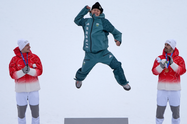 🇧🇷 Brazil's Golden Slalom: Pinheiro Braathen Makes Winter Olympics History 🌟