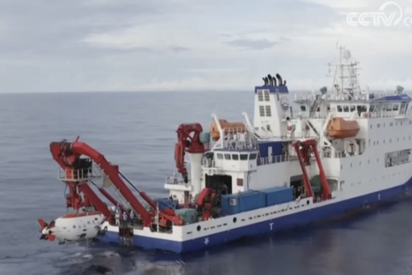 China's Deep-Sea Teams Dive Into Lunar New Year Missions 🌊🔍