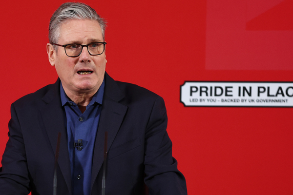 UK PM Starmer Apologizes Over Epstein-Linked Envoy Appointment 🌍🔥