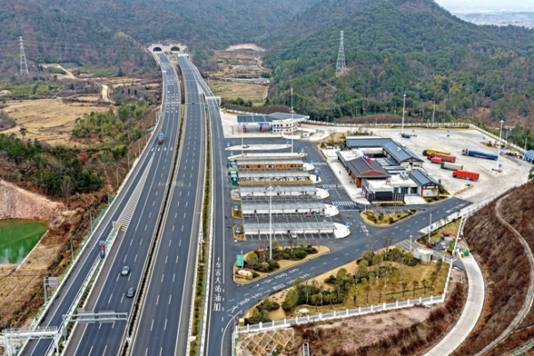 ⚡️Smart Charging Powers NEVs Through 2026 Spring Festival Rush