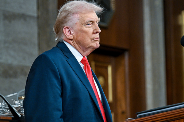 Trump Pushes Diplomacy Over Iran Tensions in 2026 Address 🕊️