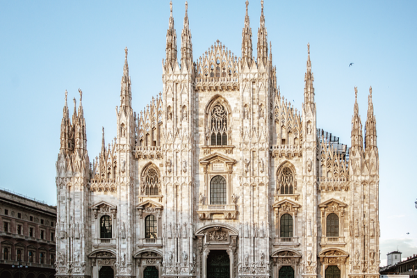 ❄️ Milan’s Duomo Square Becomes Winter Olympics Hub for 2026! video poster