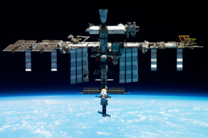 U.S. Pushes ISS Extension & Moon Base Plans in 2026 Space Race 🚀