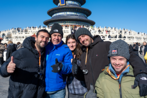 China Embraces Global 'Becoming Chinese' Trend 🌏📱