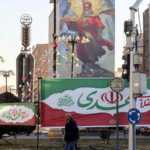 Trump_Claims_Iran_in_Talks_with_US_Amid_Military_Moves