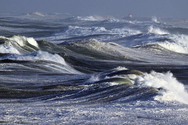 Storm Nils Blackout: 850K Homes Lose Power in Southern France 🌪️⚡