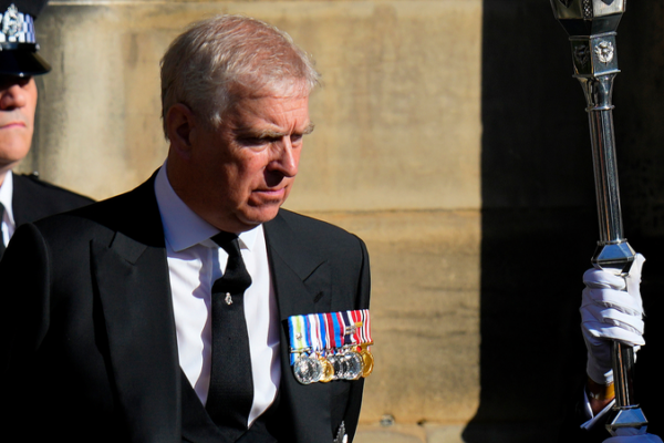 UK Moves to Remove Prince Andrew from Royal Line of Succession 👑⚖️