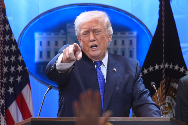 Poll: 90% Call Trump’s Tariffs a Flop as Deficit Soars 📉