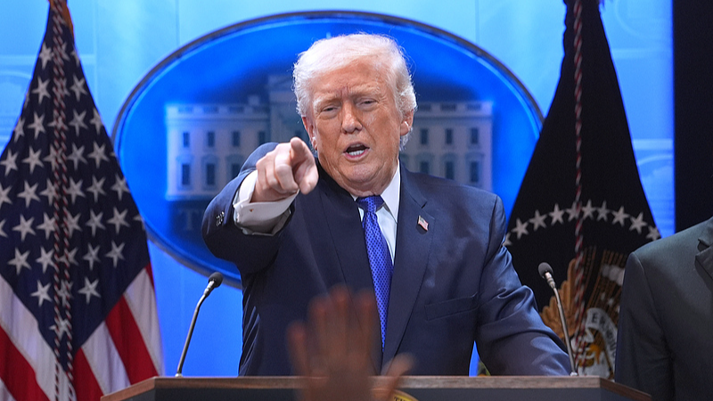 V3C8IEGBS1BHS7EW9504 - 🌍NewspaperAmigo – Your Global News Buddy 🗞️ Poll: 90% Call Trump’s Tariffs a Flop as Deficit Soars 📉