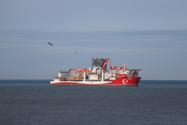 Turkey Launches Historic Offshore Drilling Mission in Somalia 🌊⚓