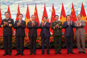 Vietnam & China Boost Ties in Key Hanoi Talks 🌏🤝
