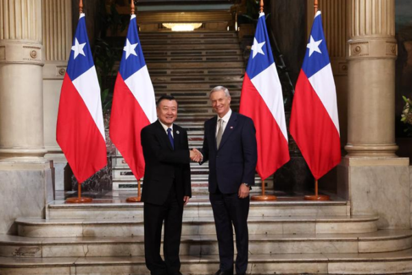 Chinese Envoy Strengthens Ties at Chile’s Presidential Inauguration 🌏🤝