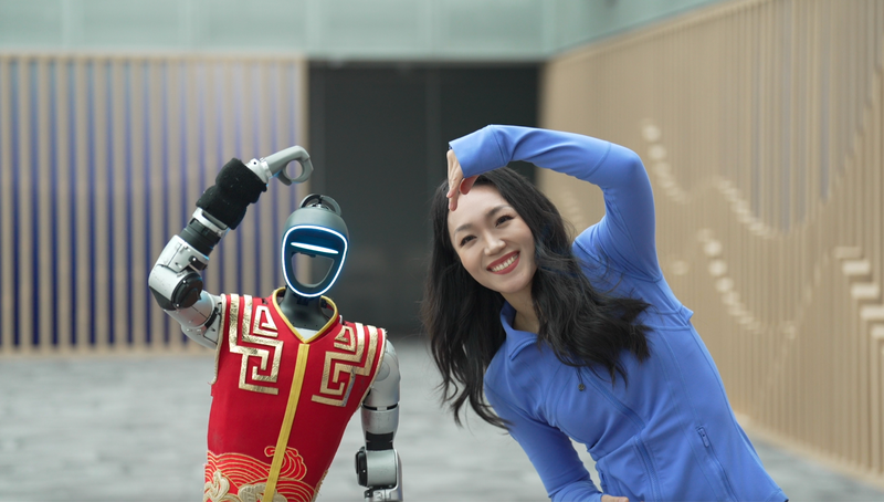 🤖💥 Humanoid Robots Steal Show at 2026 Spring Festival Gala! video poster